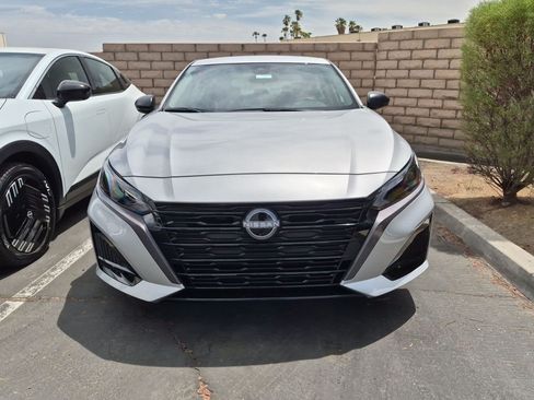 New 2026 Nissan Altima 2.5 SV FWD image 4