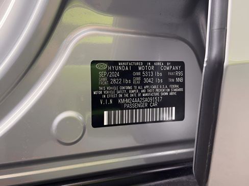 Used 2025 Hyundai Ioniq 6 SE image 26