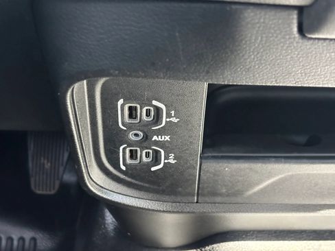 Used 2023 RAM 2500 Tradesman AWD/4WD image 28