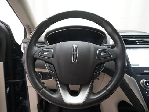 Used 2019 Lincoln MKC Reserve w/ Canadian Touring Package AWD/4WD image 4