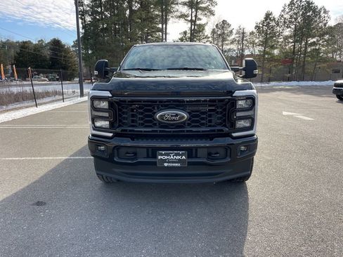 Certified 2025 Ford F250 XLT w/ Black Appearance Package image 3