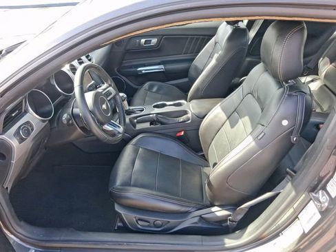 Used 2020 Ford Mustang GT Premium image 7