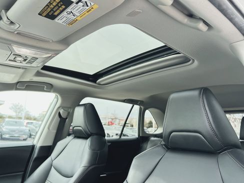 Used 2023 Toyota RAV4 XLE image 24