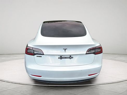 Used 2019 Tesla Model 3 Standard Range Plus image 18