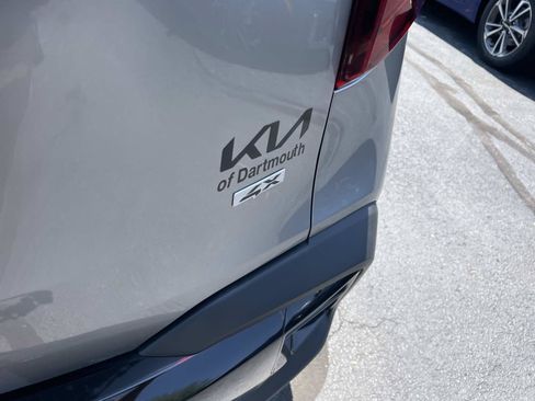 Used 2024 Kia Seltos EX AWD/4WD image 6