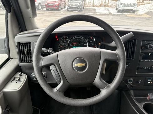 Used 2024 Chevrolet Express 2500 w/ Driver Convenience Package image 33