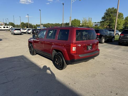 Used 2014 Jeep Patriot Sport w/ Power Value Group FWD image 5