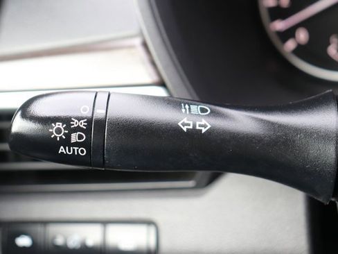 Used 2023 Nissan Altima 2.5 SV image 21