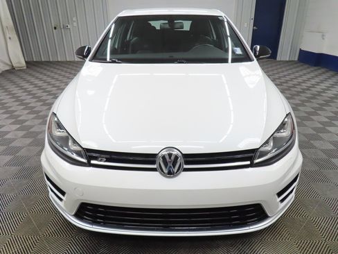 Used 2016 Volkswagen Golf R 4-Door image 35
