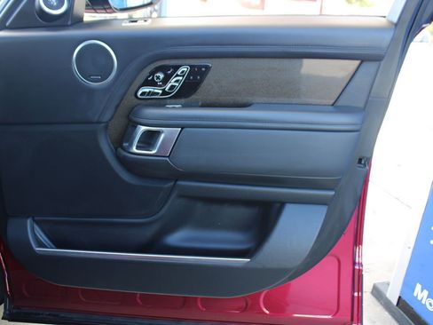 Used 2020 Land Rover Range Rover SV Autobiography Dynamic image 50