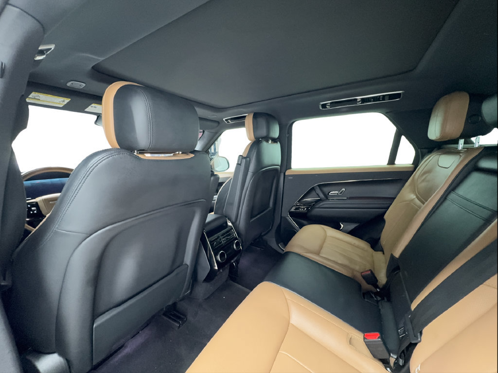 Used 2023 Land Rover Range Rover Sport SE Dynamic AWD/4WD image 30