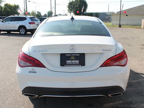 Used 2018 Mercedes-Benz CLA 250 4MATIC image 4