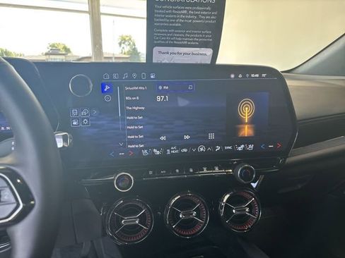 Certified 2025 Chevrolet Blazer EV RS image 27