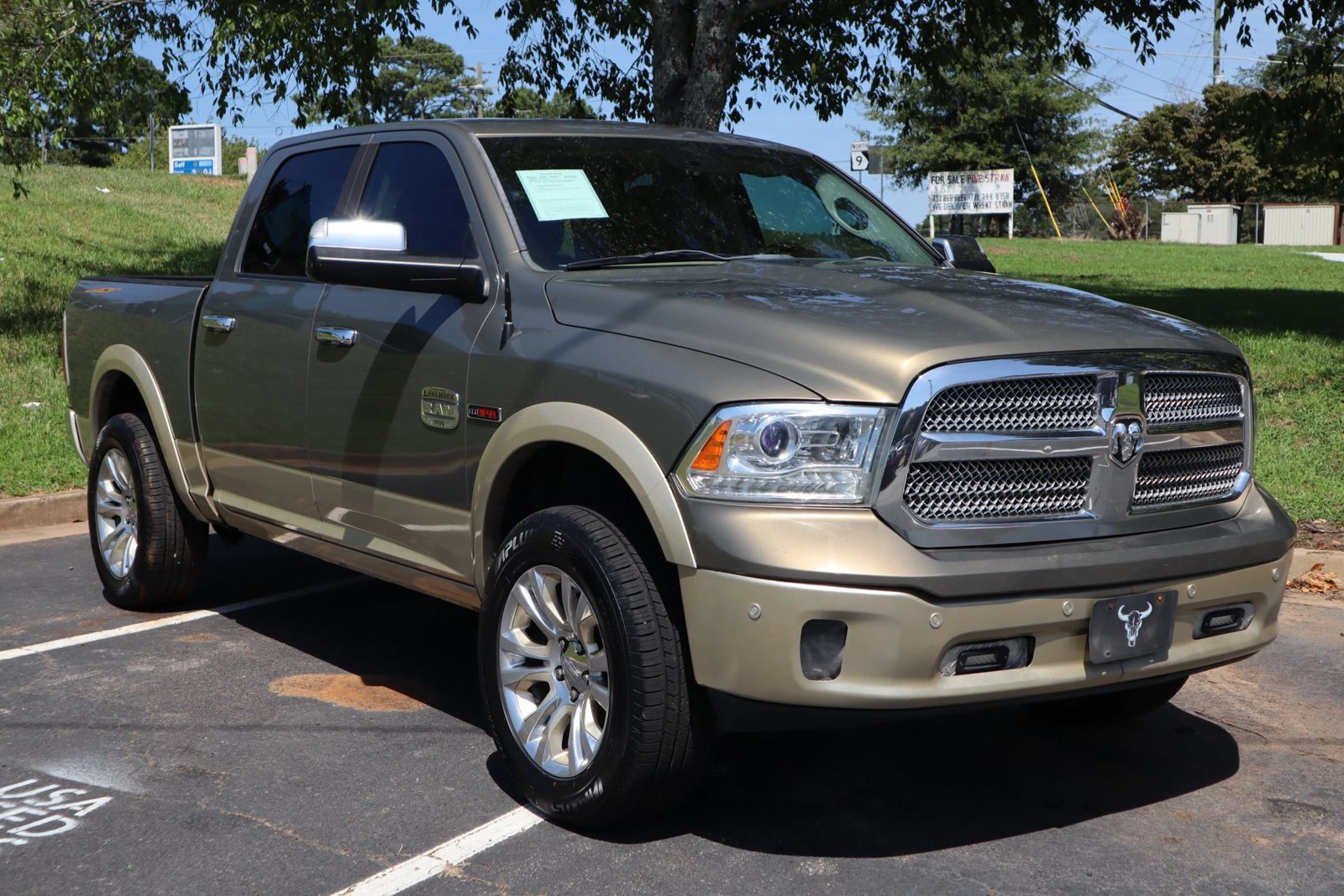 Used 2015 RAM 1500 Laramie Longhorn w/ Convenience Group AWD/4WD image 3