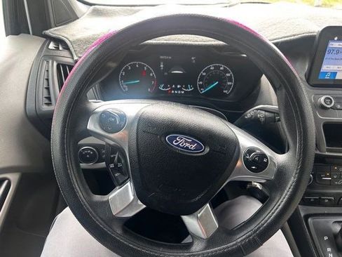 Used 2019 Ford Transit Connect XLT image 10