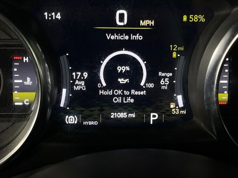 Used 2022 Jeep Wrangler Unlimited Sahara 4xe image 17