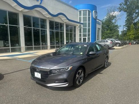 Used 2020 Honda Accord EX image 4