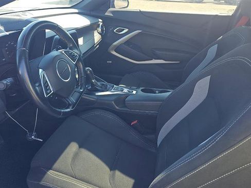 Used 2021 Chevrolet Camaro LT w/ RS Package RWD image 10