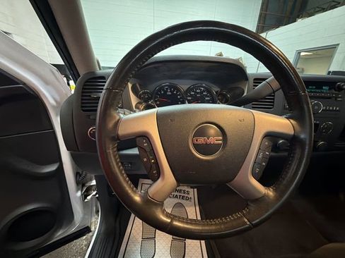 Used 2009 GMC Sierra 1500 SLE w/ Power Pack Plus image 14