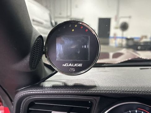 Used 2017 Ford Mustang GT Premium w/ GT Performance Package RWD image 24