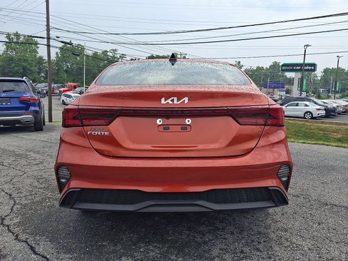 Used 2023 Kia Forte LXS FWD image 5