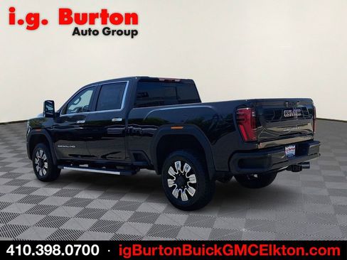 New 2026 GMC Sierra 2500 Denali w/ Denali Reserve Package AWD/4WD image 3