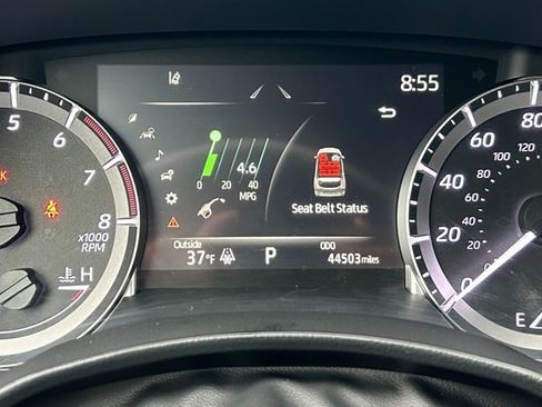 Certified 2023 Toyota Highlander L image 18