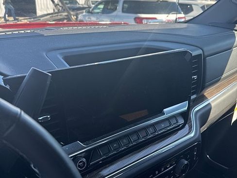 Certified 2024 Chevrolet Silverado 1500 LT image 10