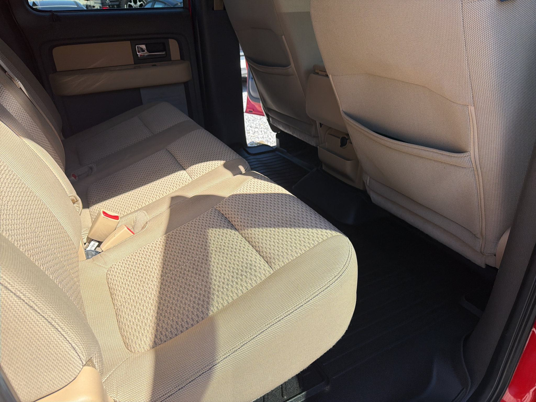 Used 2013 Ford F150 XLT w/ Luxury Equipment Group RWD image 22