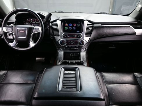 Used 2016 GMC Yukon XL SLT image 17