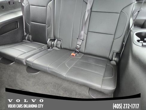 Used 2019 Chevrolet Suburban Premier AWD/4WD image 25