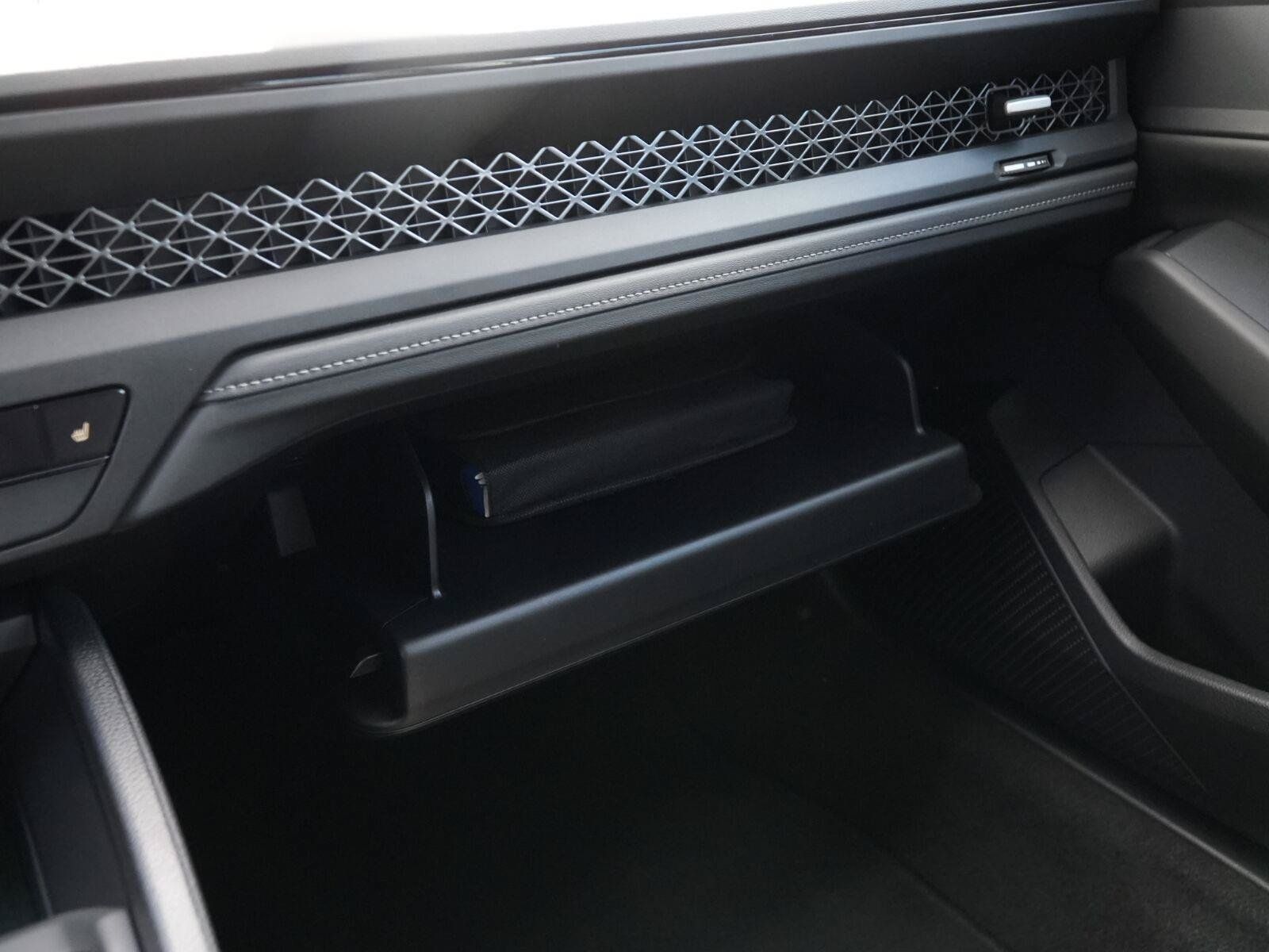 Used 2025 Honda Accord SE image 29