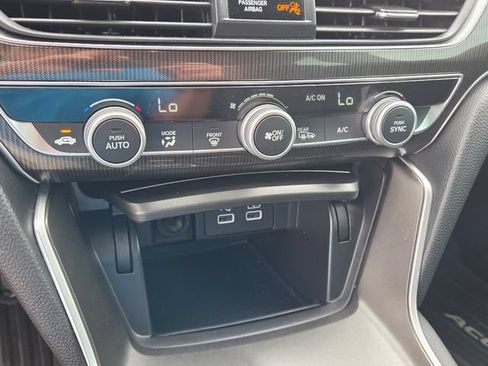 Used 2022 Honda Accord Sport image 21