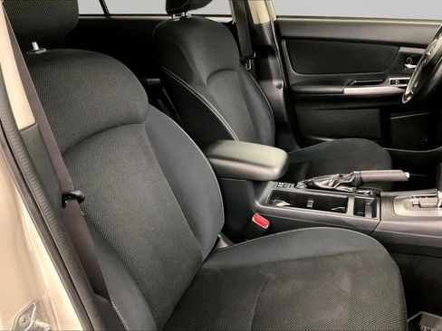 Used 2015 Subaru Crosstrek 2.0i Premium image 22