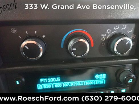 Used 2015 Chevrolet Express 3500 Extended image 15