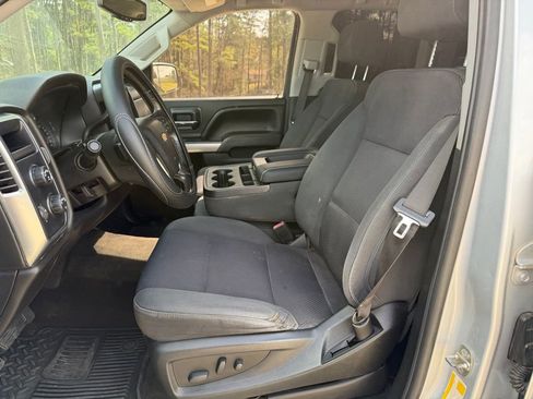 Used 2018 Chevrolet Silverado 1500 LT w/ Trailering Package image 10