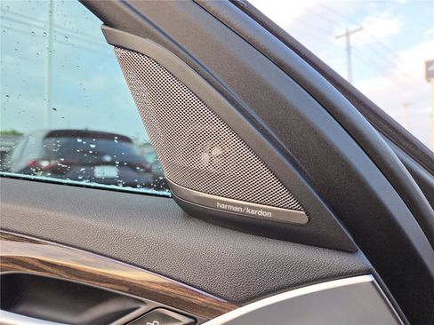 Used 2021 BMW 530i xDrive w/ Premium Package AWD/4WD image 23