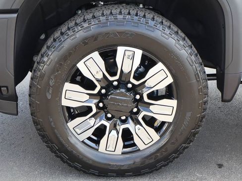 New 2026 GMC Sierra 2500 Denali w/ Denali Reserve Package AWD/4WD image 26