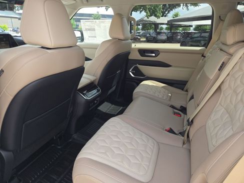 New 2026 Nissan Armada Platinum Reserve AWD/4WD image 16