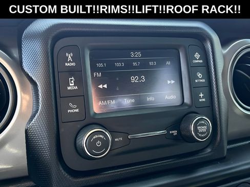 Used 2021 Jeep Wrangler Unlimited Sport AWD/4WD image 46