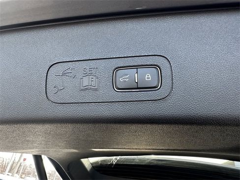 Certified 2023 Lincoln Aviator Reserve w/ Equipment Group 201A image 45