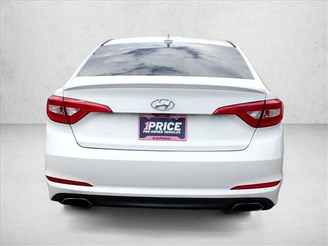 Used 2017 Hyundai Sonata Sport FWD image 3