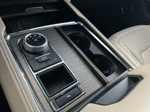 Certified 2024 Ford Expedition Max Limited image 21