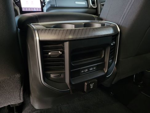 New 2026 RAM 3500 Big Horn AWD/4WD image 10