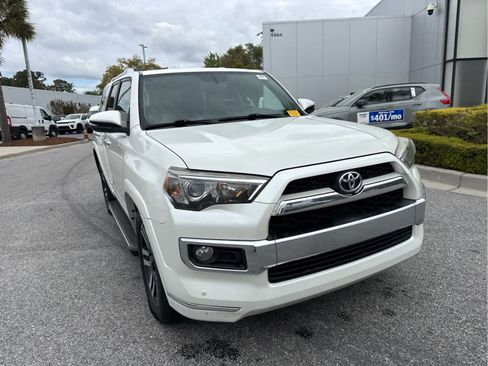 Used 2016 Toyota 4Runner Limited image 3
