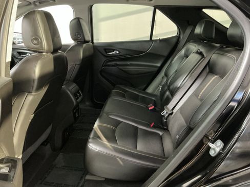 Used 2022 Chevrolet Equinox Premier image 32