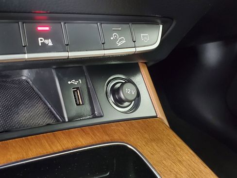 Certified 2021 Audi Q5 2.0T Premium Plus w/ Premium Plus Package image 41