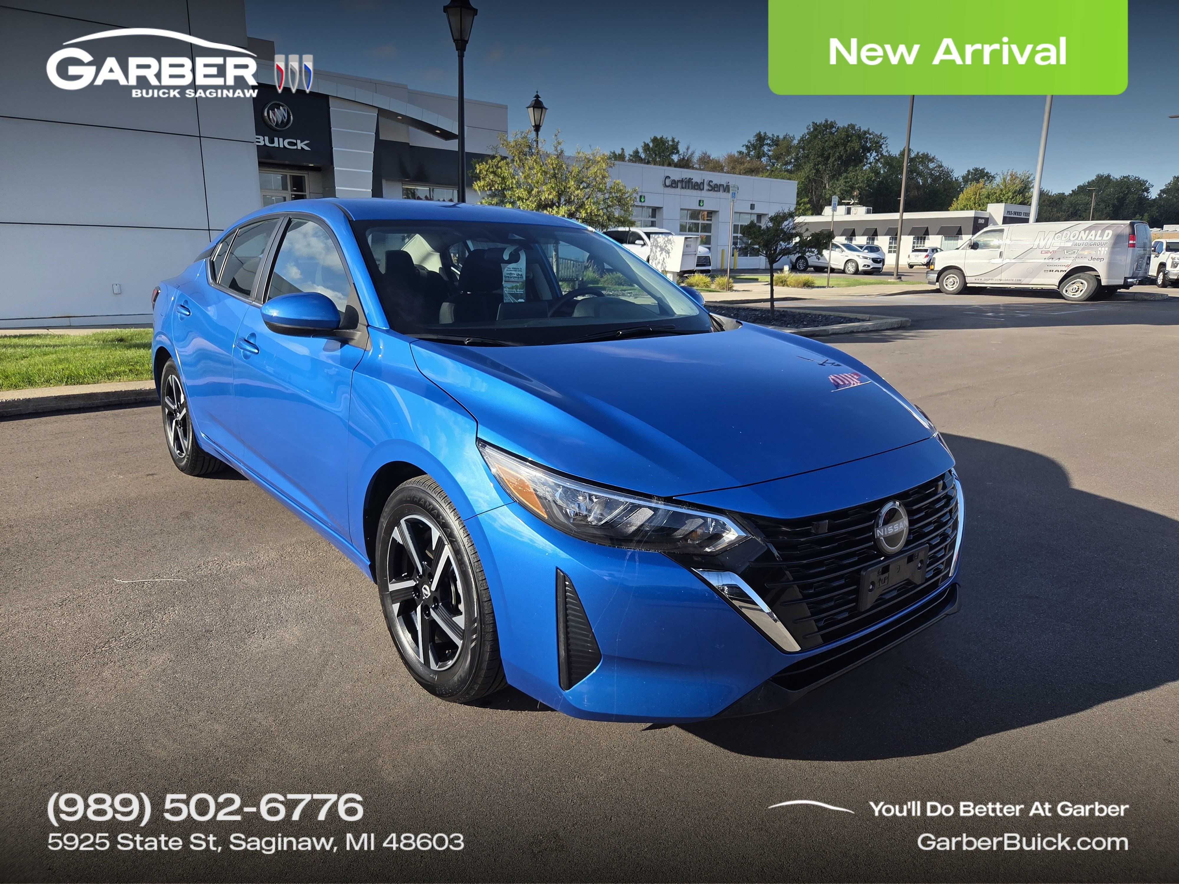 Used 2025 Nissan Sentra SV FWD image 1