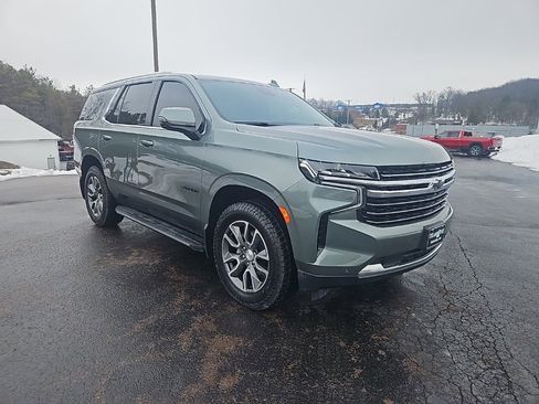 Used 2023 Chevrolet Tahoe LT w/ Luxury Package image 7