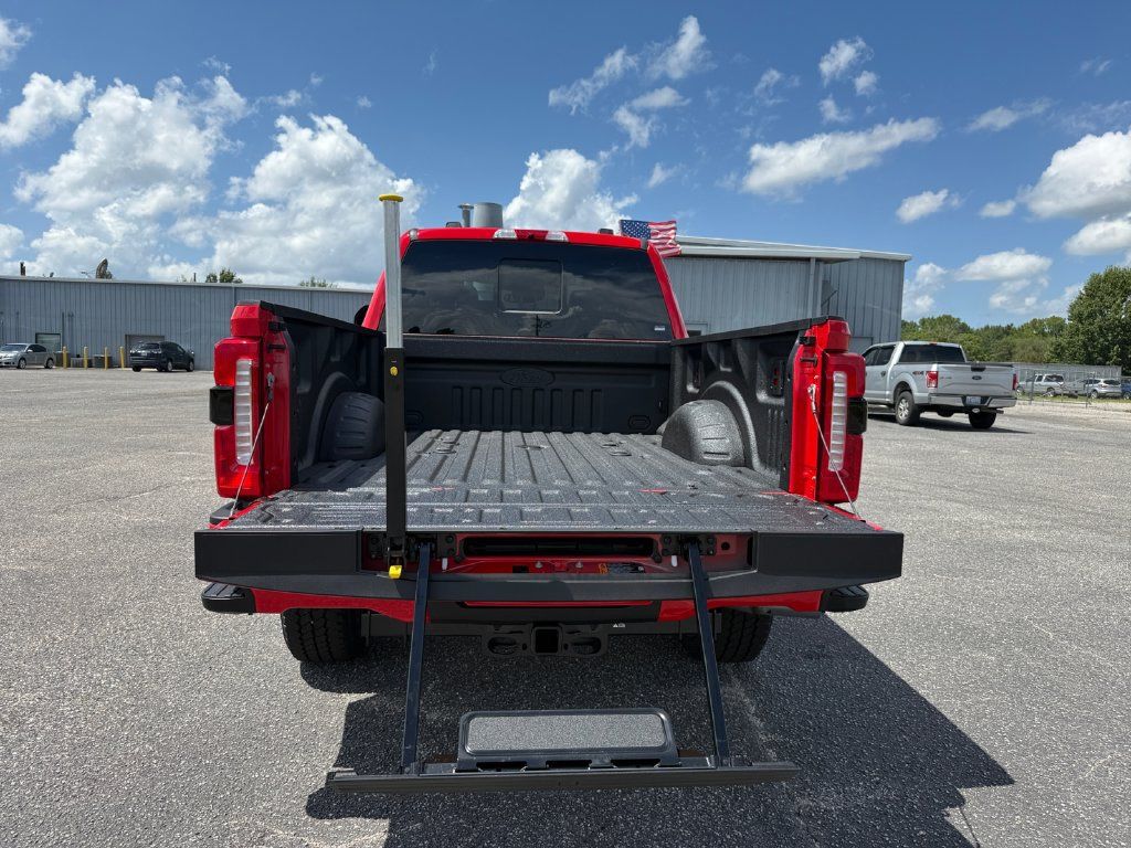 New 2026 Ford F350 Lariat w/ Black Appearance Package AWD/4WD image 18